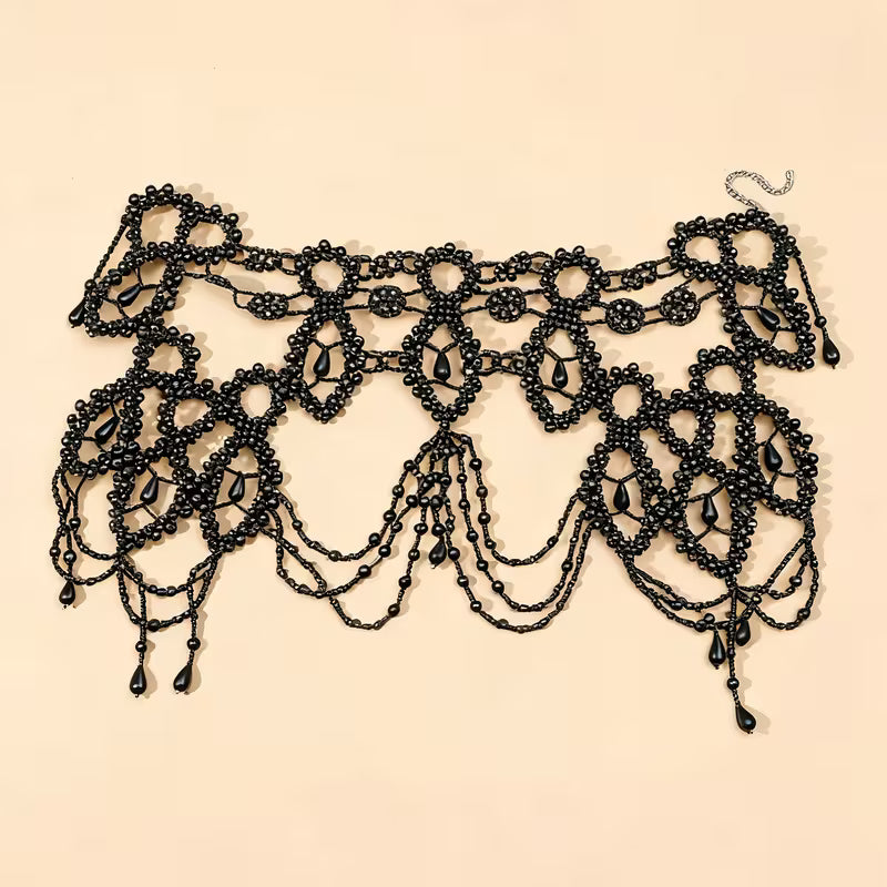 Black Pearl Shoulders Necklace