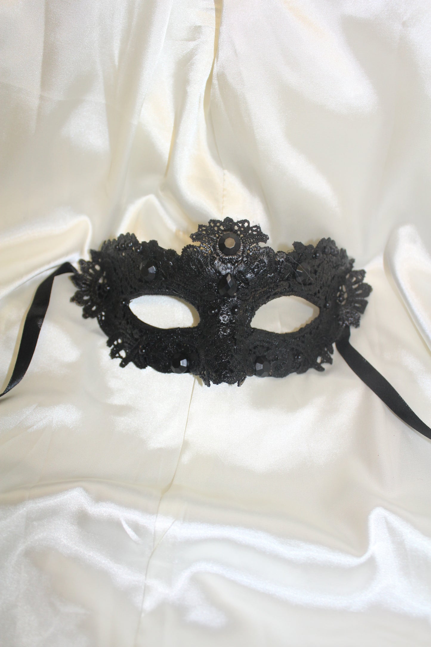 Black Baroque Masquerade Mask