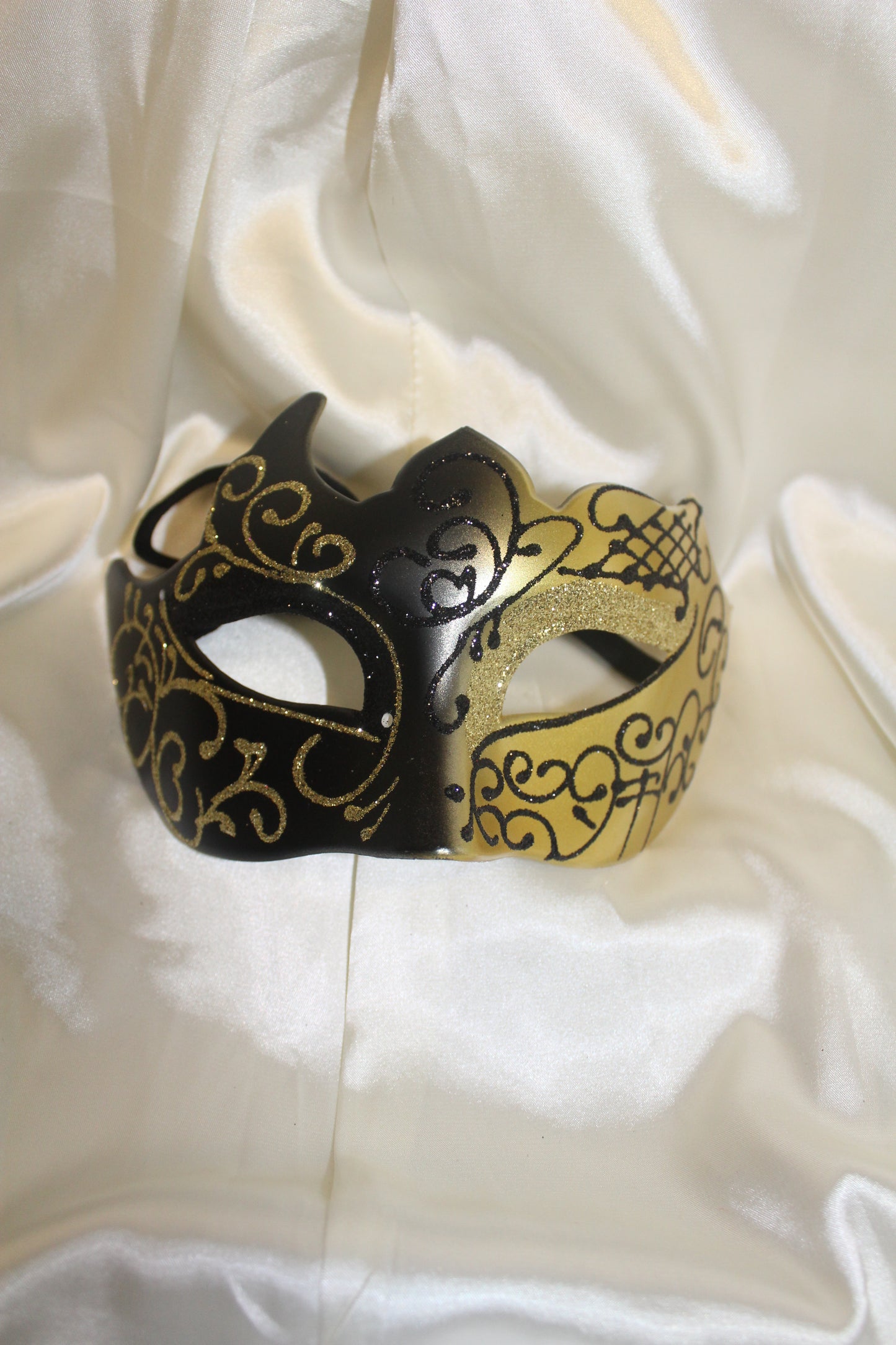 Black & Gold Glitter Masquerade Mask