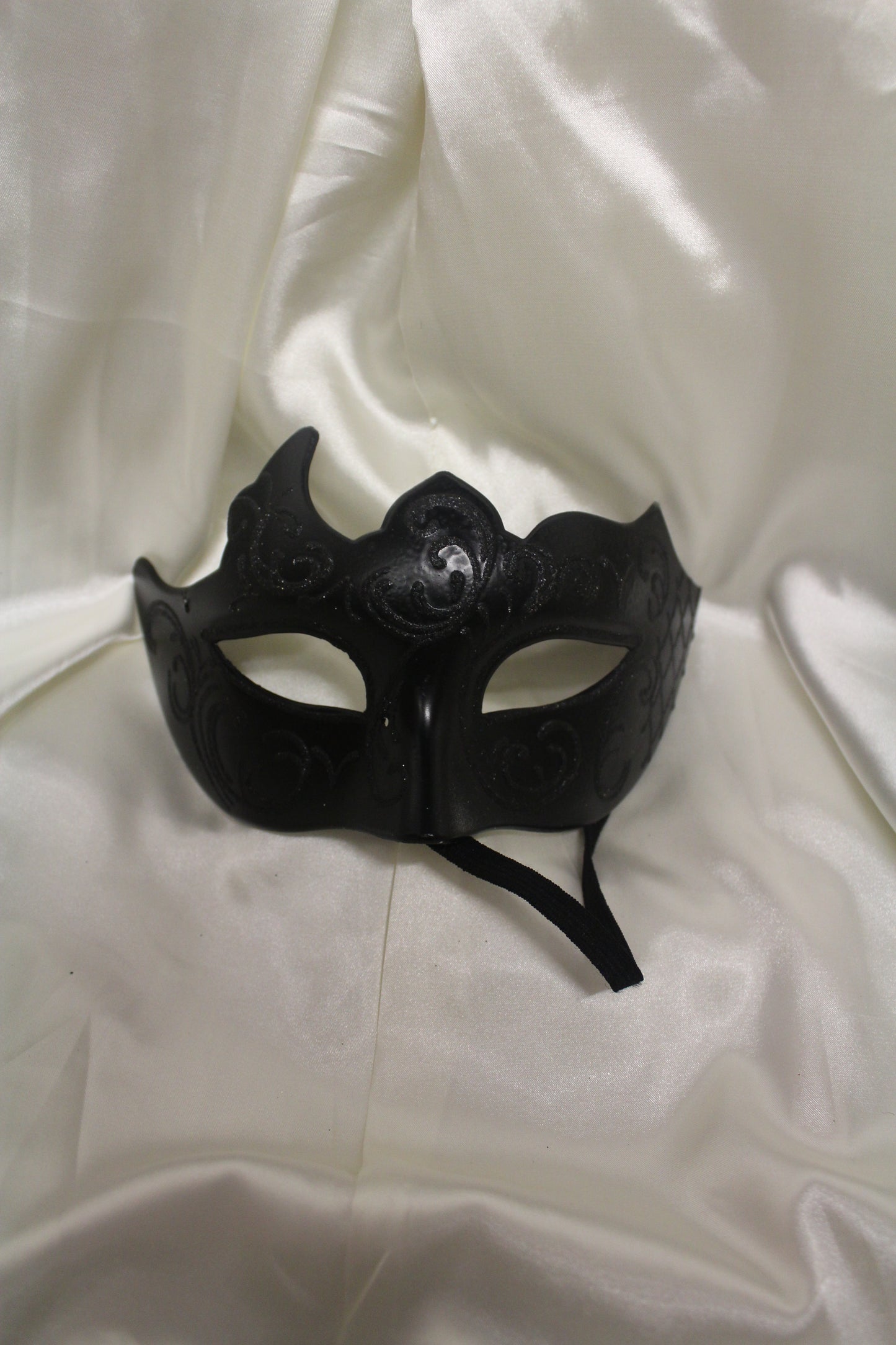 Black Glitter Swirl Masquerade Mask