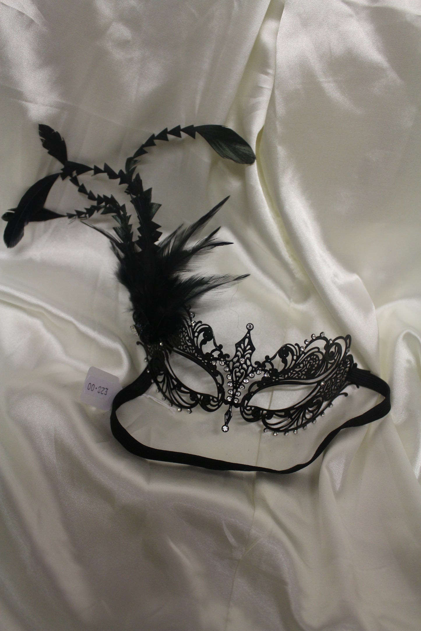 Black Metal Feather Masquerade Mask