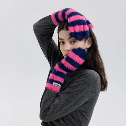 Striped Fuzzy Knitted Gloves - Pink & Purple